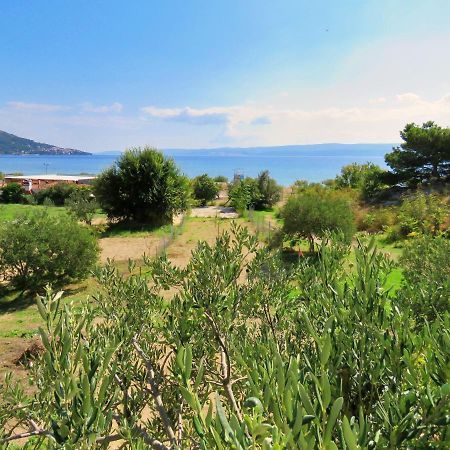 Seaside Apartment 奥米什 外观 照片